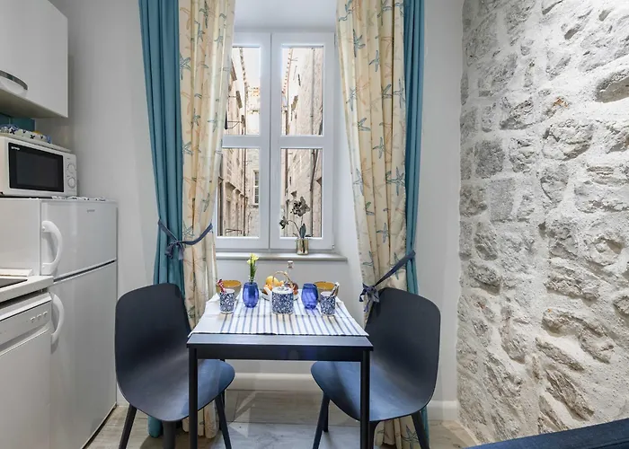 דירה L & L Old Town - Lacroma *