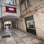 Apartment L & L Old Town - Lacroma