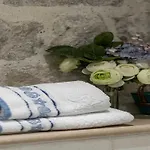 Apartment L & L Old Town - Lacroma *
